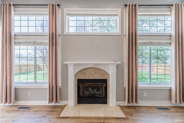 3223 Keystone Hills Drive, Evansville, IN 47711