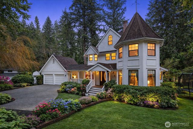 19524 230TH Avenue NE, Woodinville, WA 98077