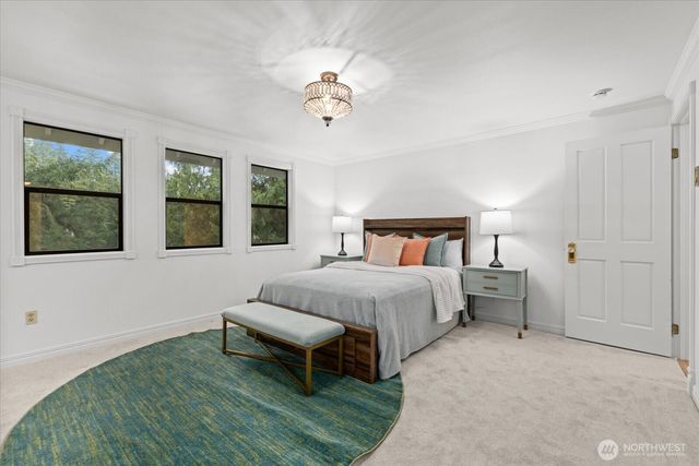 19524 230TH Avenue NE, Woodinville, WA 98077