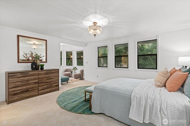 19524 230TH Avenue NE, Woodinville, WA 98077