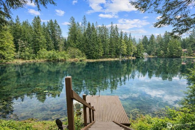 19524 230TH Avenue NE, Woodinville, WA 98077