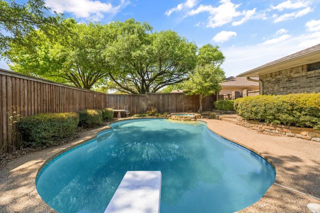 2206 Acacia Street, Richardson, TX 75082