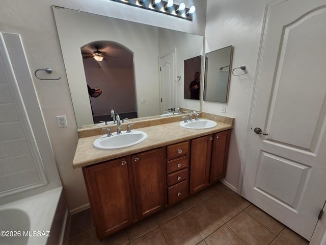 4123 E Coolbrooke Drive, Tucson, AZ 85756