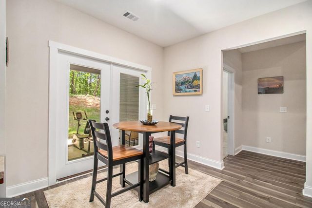 30 Deer Creek Court, Moreland, GA 30259
