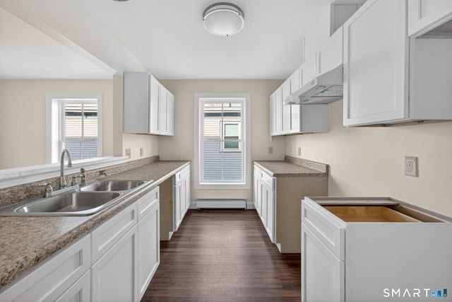 570 Zion Street, Hartford, CT 06106