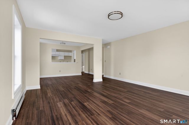 570 Zion Street, Hartford, CT 06106