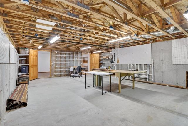 60 Spruce Street, Edgerton, WI 53534