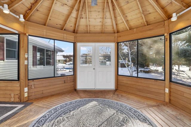 60 Spruce Street, Edgerton, WI 53534