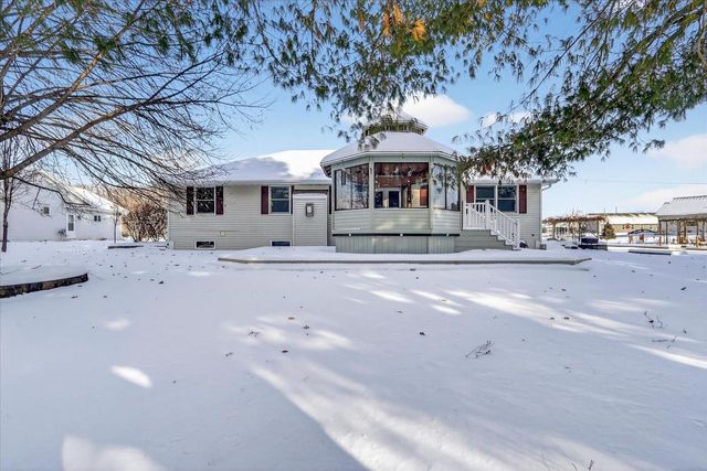 60 Spruce Street, Edgerton, WI 53534