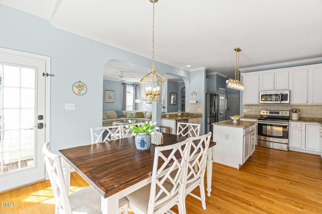 2016 Ambrose Park Lane, Cary, NC 27518