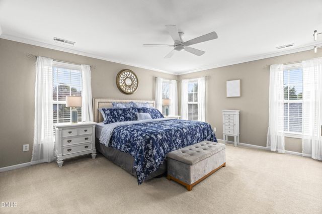 2016 Ambrose Park Lane, Cary, NC 27518