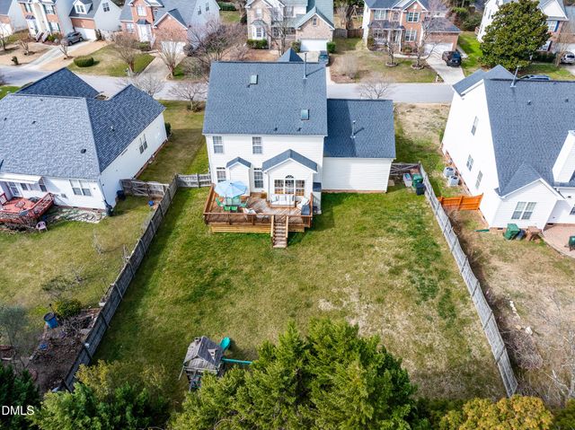 2016 Ambrose Park Lane, Cary, NC 27518