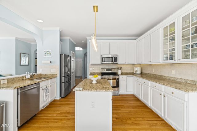 2016 Ambrose Park Lane, Cary, NC 27518