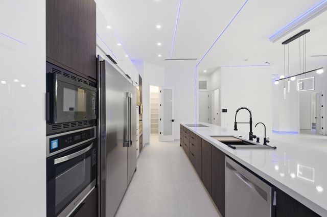 1629 NE 1st Avenue, Fort Lauderdale, FL 33305