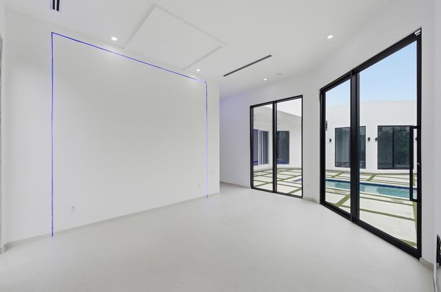 1629 NE 1st Avenue, Fort Lauderdale, FL 33305