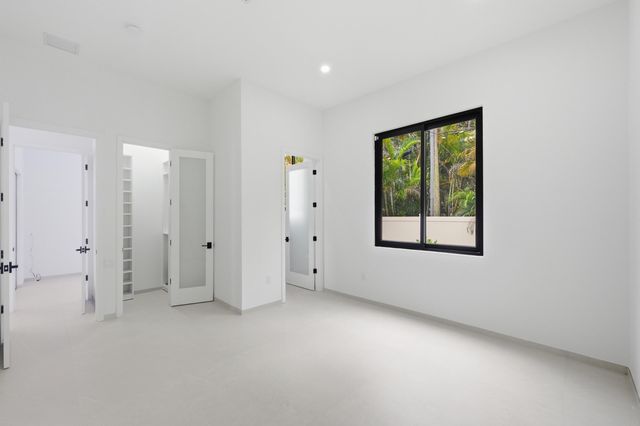 1629 NE 1st Avenue, Fort Lauderdale, FL 33305