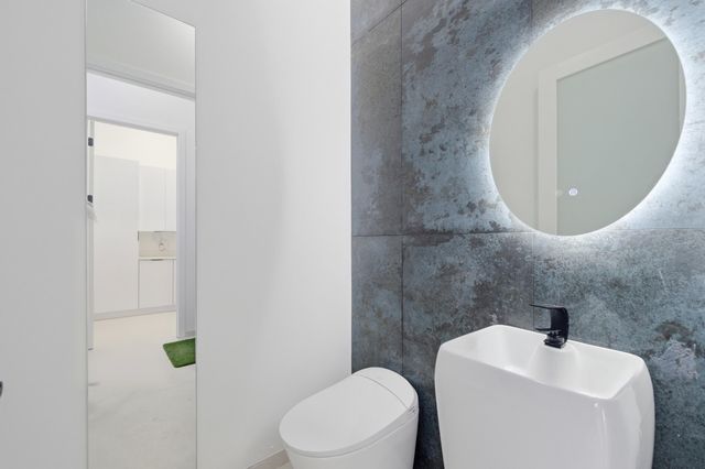 1629 NE 1st Avenue, Fort Lauderdale, FL 33305