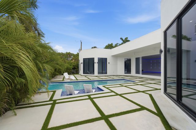 1629 NE 1st Avenue, Fort Lauderdale, FL 33305