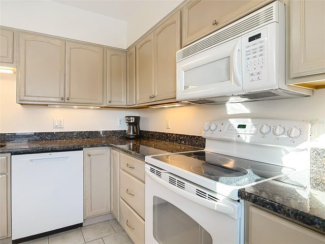547 N ATLANTIC AVENUE 23, New Smyrna Beach, FL 32169