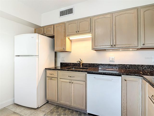 547 N ATLANTIC AVENUE 23, New Smyrna Beach, FL 32169