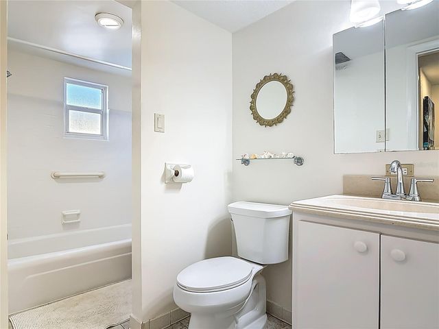 547 N ATLANTIC AVENUE 23, New Smyrna Beach, FL 32169