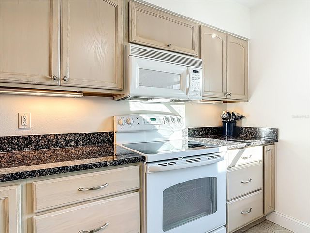 547 N ATLANTIC AVENUE 23, New Smyrna Beach, FL 32169