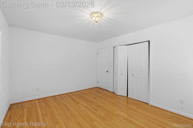 32306 Baintree Road, Farmington Hills, MI 48334