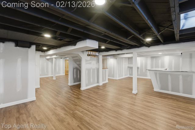 32306 Baintree Road, Farmington Hills, MI 48334