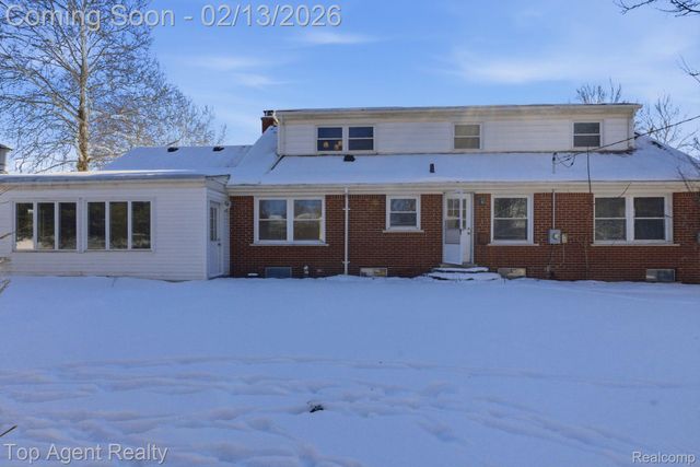 32306 Baintree Road, Farmington Hills, MI 48334