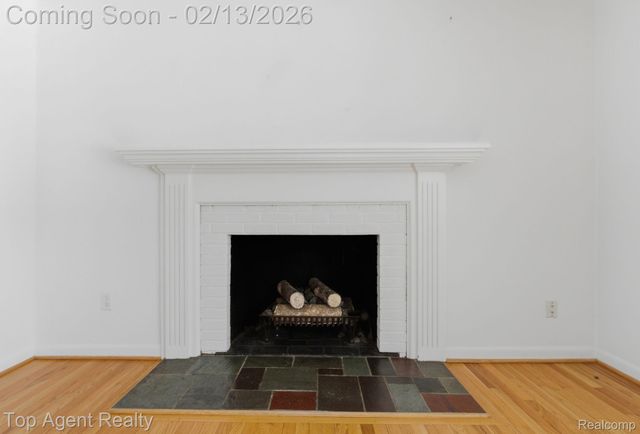 32306 Baintree Road, Farmington Hills, MI 48334