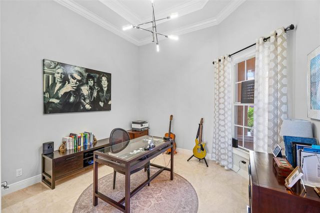 6375 Bellamalfi St, Boca Raton, FL 33496