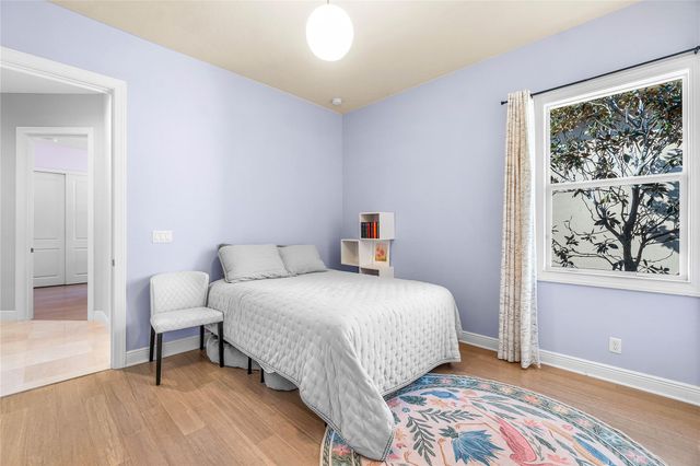 6375 Bellamalfi St, Boca Raton, FL 33496