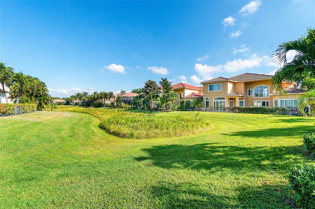 6375 Bellamalfi St, Boca Raton, FL 33496