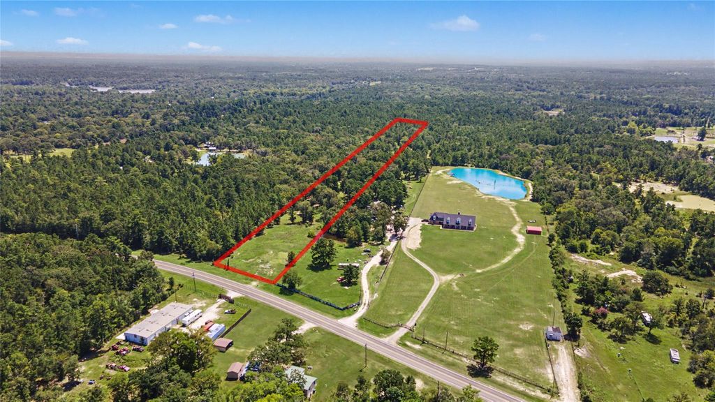 38 Fm 3454, Huntsville, TX 77320