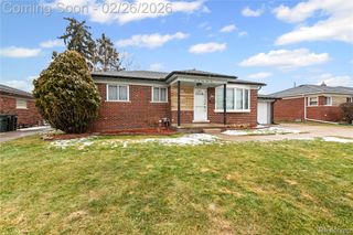 20336 Cedar Street, St. Clair Shores, MI 48081