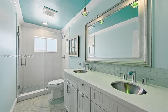 2725 SE 2nd Ct, Pompano Beach, FL 33062