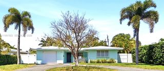 2725 SE 2nd Ct, Pompano Beach, FL 33062