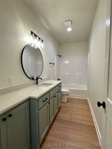 12443 Longboard Loop, Kingston, OK 73439