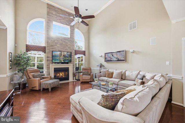 27 MITCHELL CT, Marlton, NJ 08053