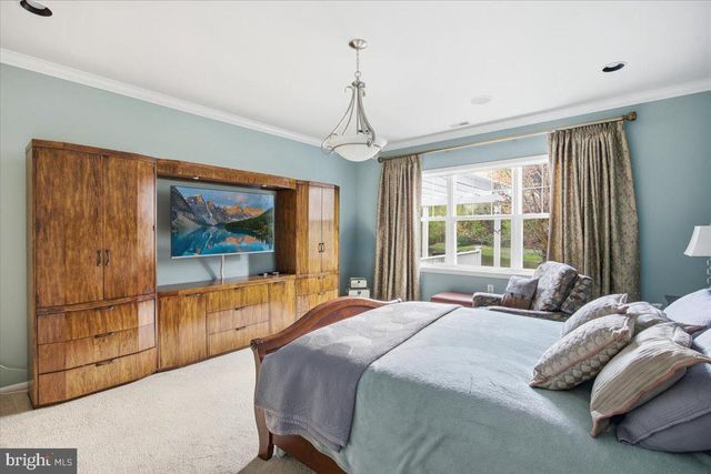 27 MITCHELL CT, Marlton, NJ 08053