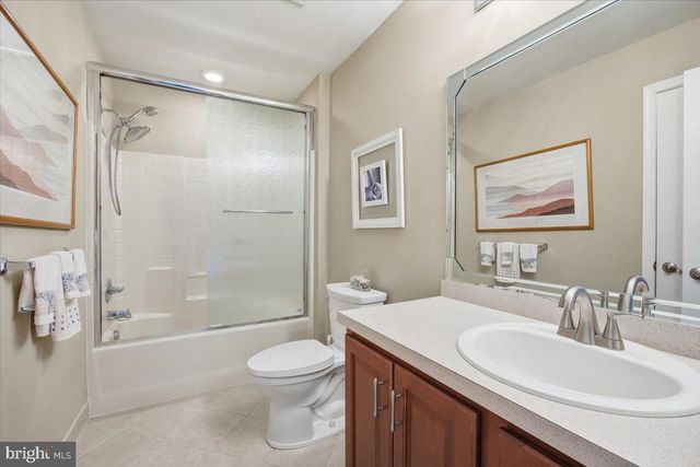 27 MITCHELL CT, Marlton, NJ 08053