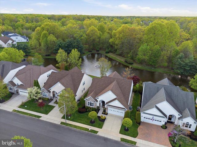 27 MITCHELL CT, Marlton, NJ 08053