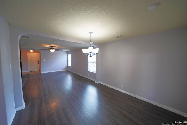 523 Diana, Converse, TX 78109