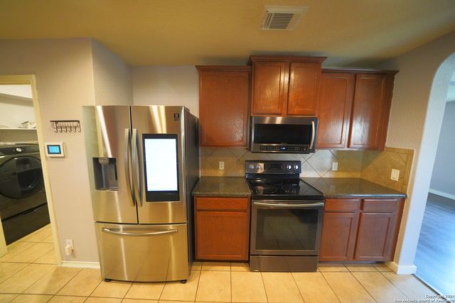 523 Diana, Converse, TX 78109