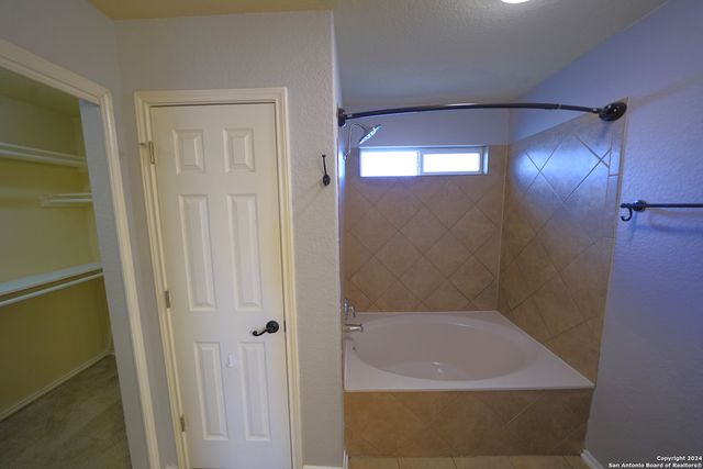 523 Diana, Converse, TX 78109