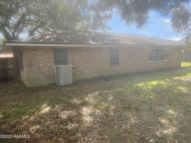 916 Inez Avenue, New Iberia, LA 70560