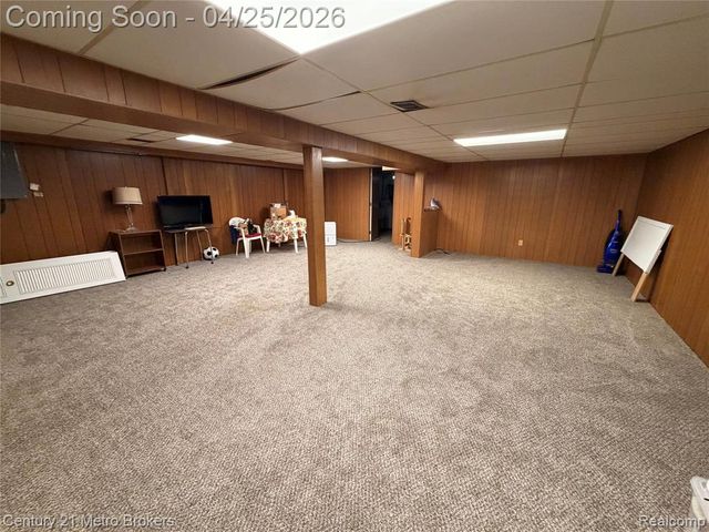 1376 Williamsburg Road, Flint, MI 48507
