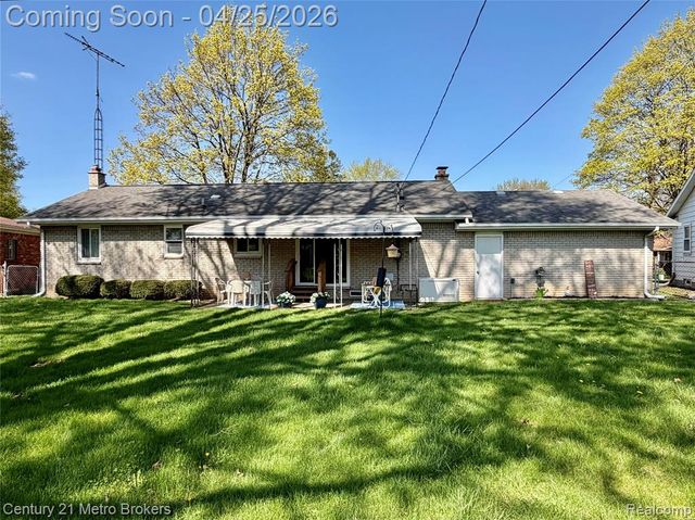 1376 Williamsburg Road, Flint, MI 48507