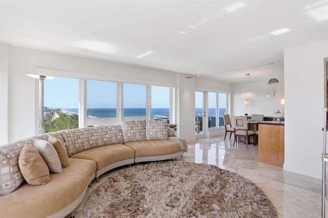 2066 N Ocean Boulevard 14nw, Boca Raton, FL 33431
