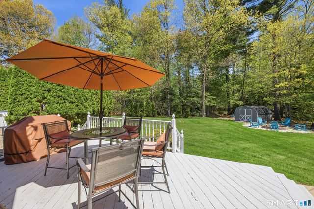 9 Brockway Road, Ellington, CT 06029